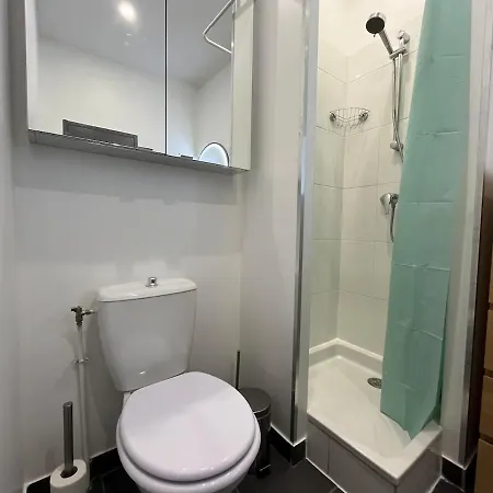 Superbe Moderne Idealement Situe, * ליון